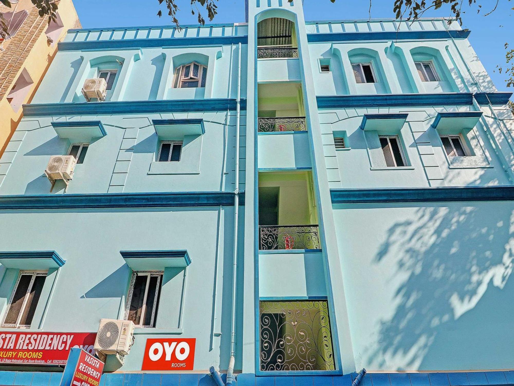 Hotel O Vasista Residency Hyderabad Exterior foto
